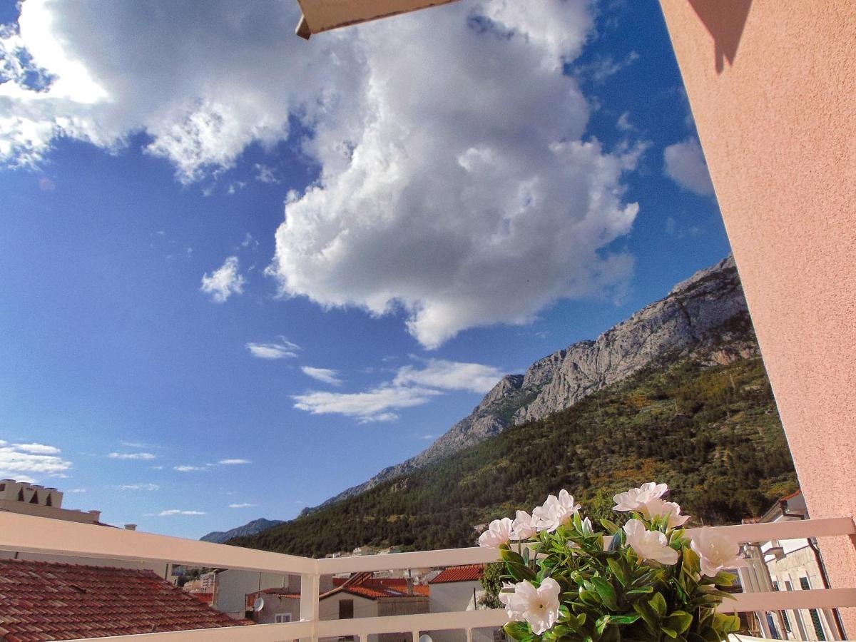 Baska Voda Apartments - Steps From The Beach, Free Parking, Central Location מראה חיצוני תמונה